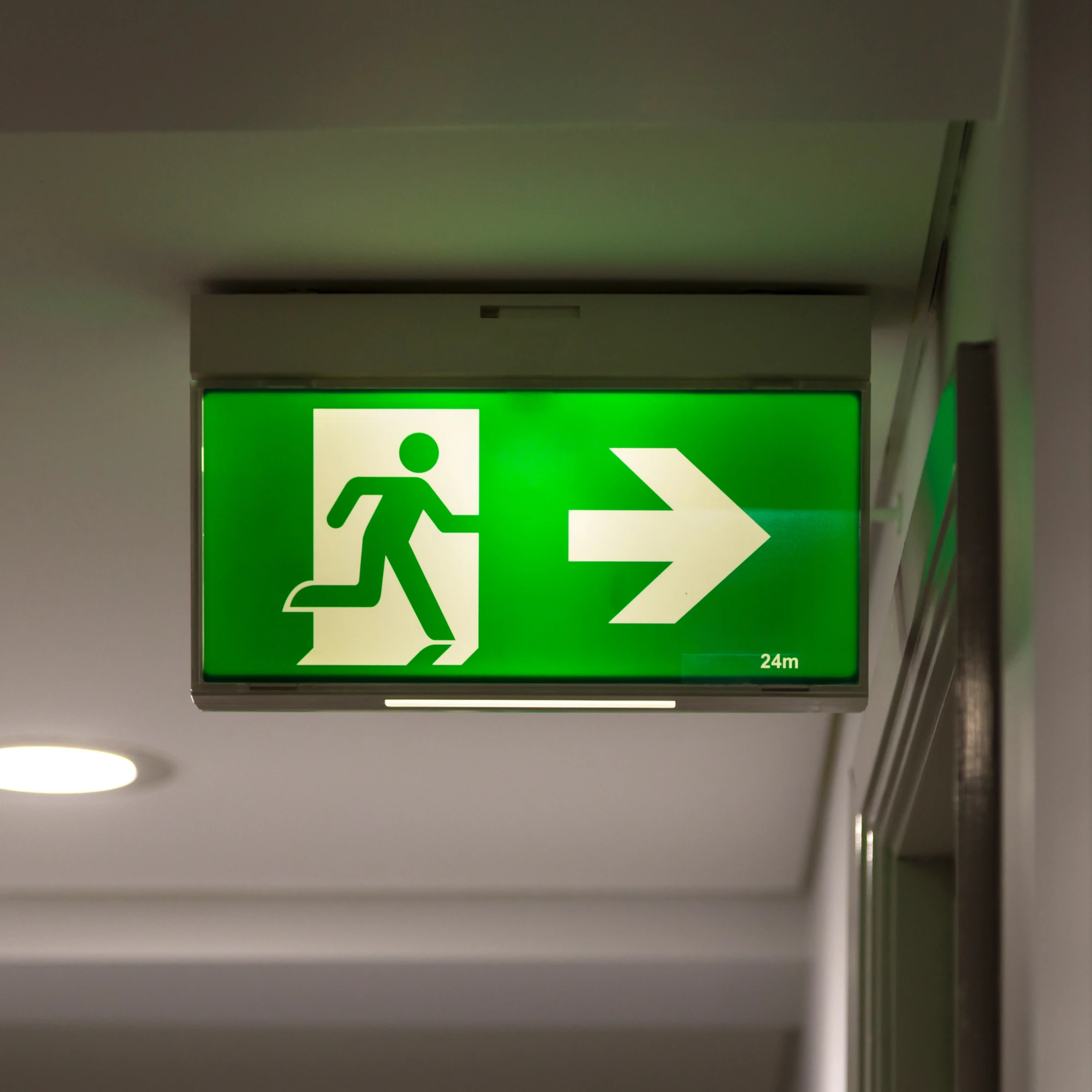 emergency-lighting-1737376985